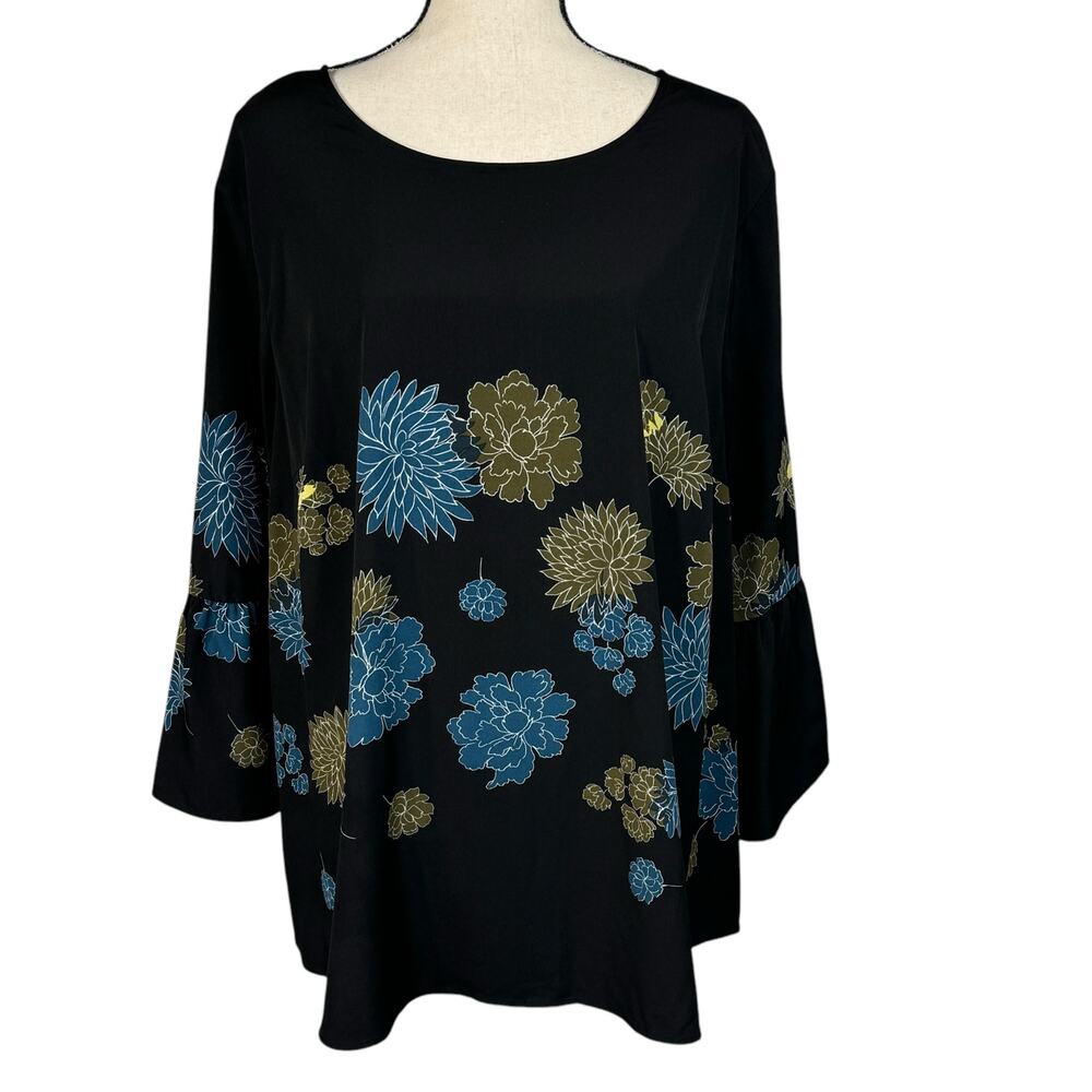 APT 9 2X-Large Top Floral 3/4 Bell Sleeves Round Neck Keyhole Hi-Low Hem Slits